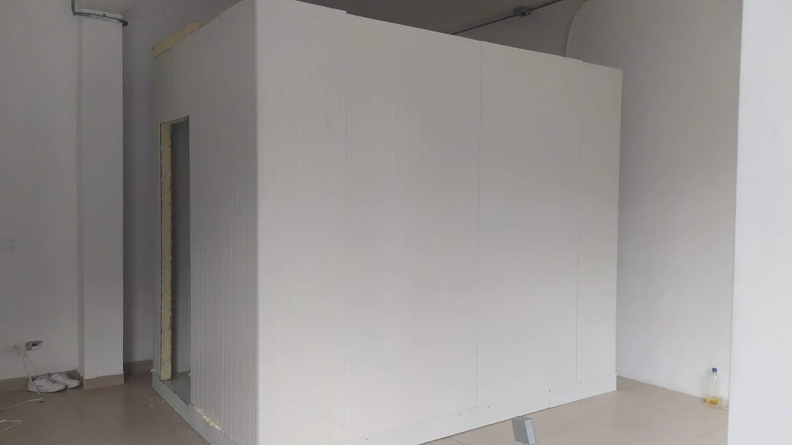 Cuarto frío para carnicería en Medellín — AgroCool Systems, foto 2